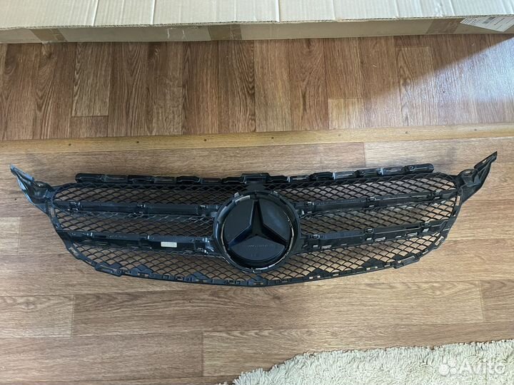 Решетка радиатора на Mercedes w 205