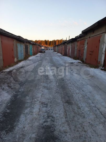 Гараж