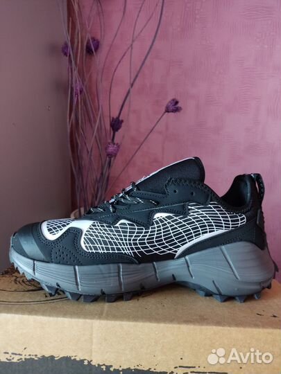 Кроссовки зимние reebok