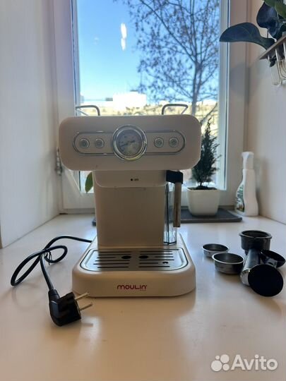 Кофеварка рожковая ретро стиль капучинатор