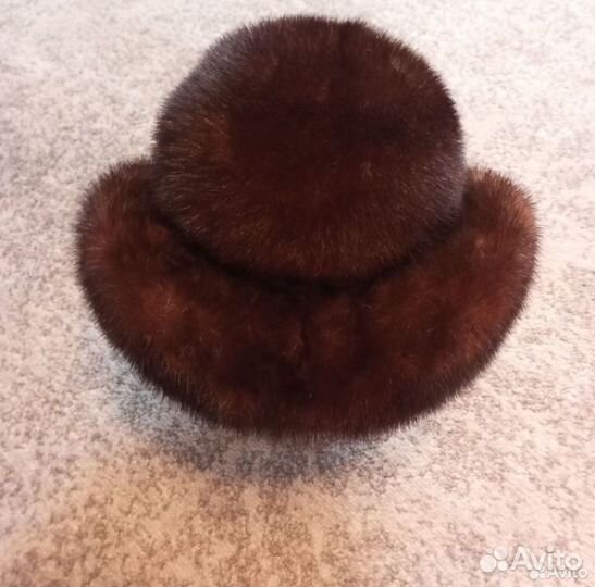 Норковые шапки в ассортименте