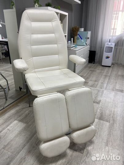 Педикюрное кресло