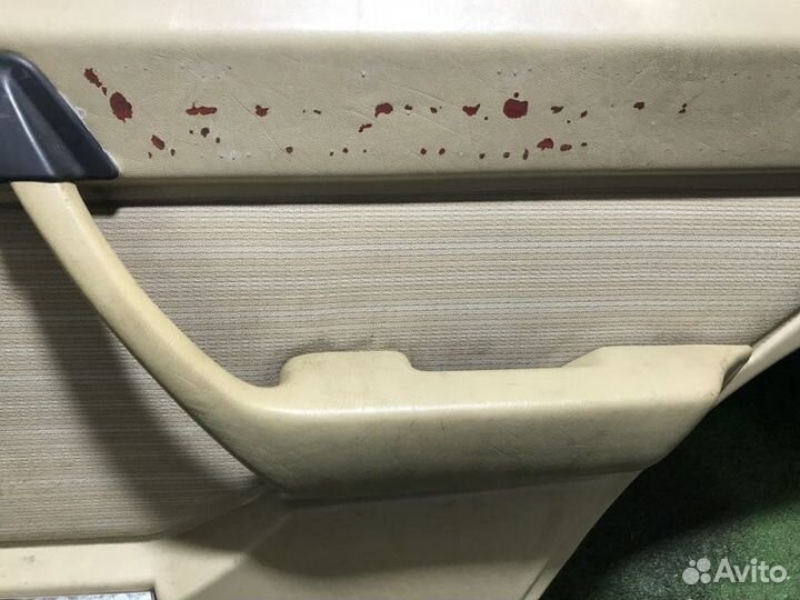 Дверь задняя правая Mercedes-Benz E-Class W124