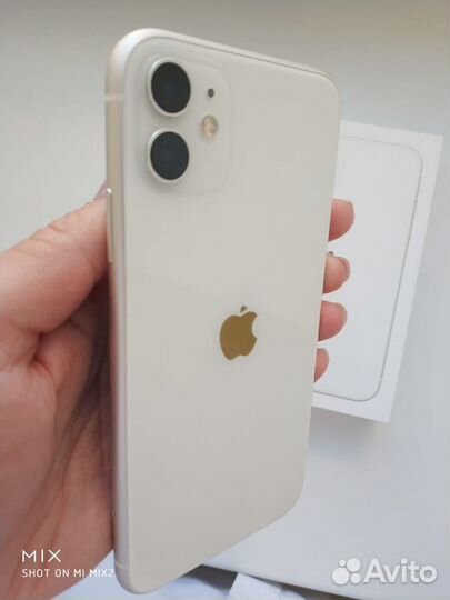 iPhone 11, 128 ГБ