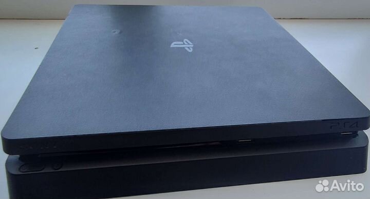Sony PS4 slim 1tb