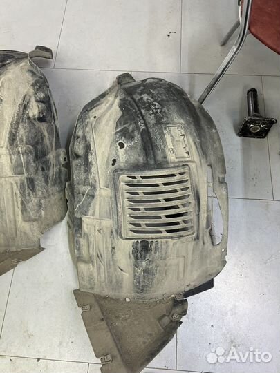Подкрыльник на merceges gls 6.3 167 кузов