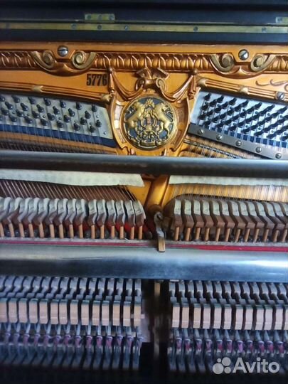 Антикварное немецкое фортепиано