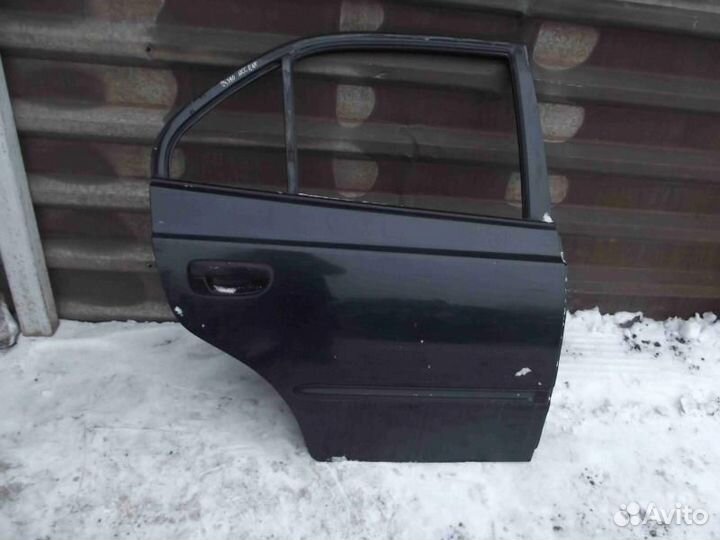 Хендай акцент дверь задняя правая