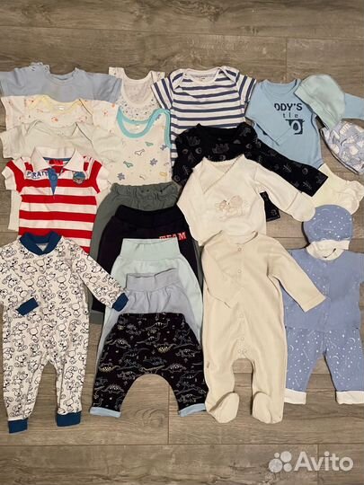 Пакет одежды для мальчика 0-3 месяца