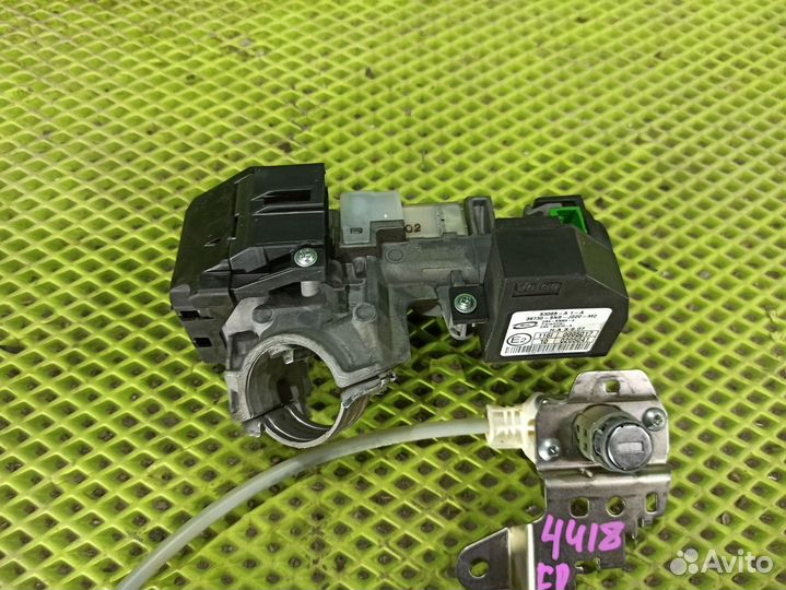 Замок зажигания со вставками (к-кт) Honda Stream