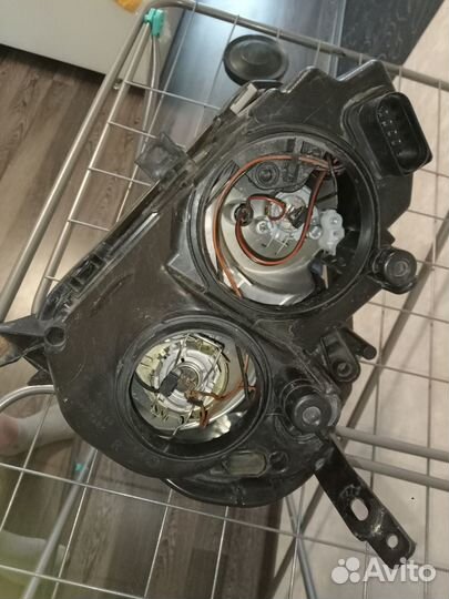 Передния фара правая на priora 1