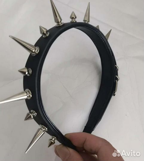 Обруч на голову с шипами