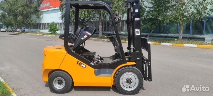 Вилочный погрузчик UN Forklifts FD35T, 2023
