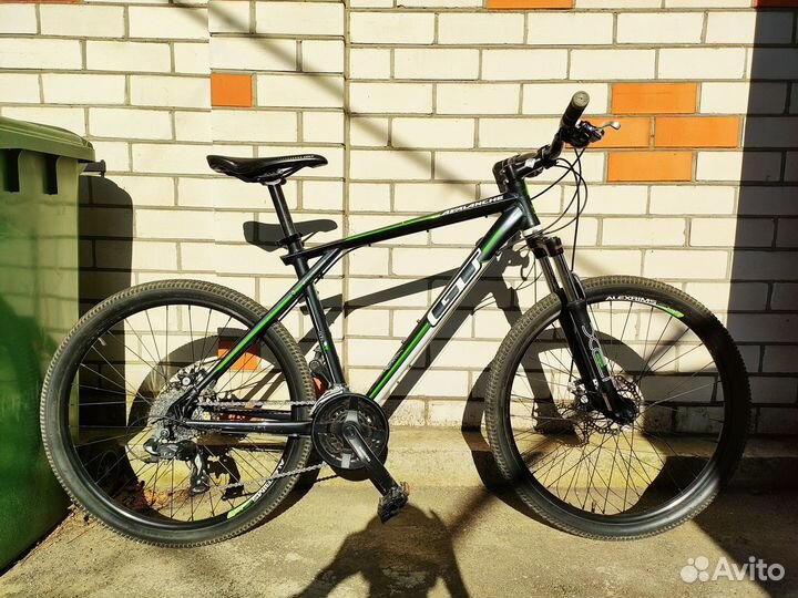 Велосипед GT Avalanche Sport