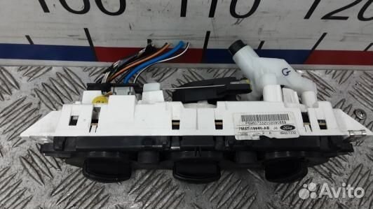 Блок управления печки и климат-контроля ford focus