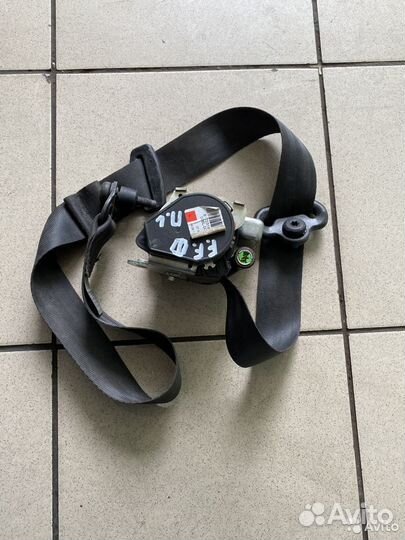 Ремень безопасности передний левый Ford Focus 3