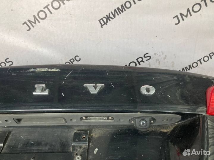 Крышка багажника Volvo S60 седан