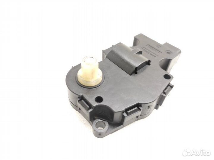 Сервопривод заслонок печки Mercedes-Benz C-Class