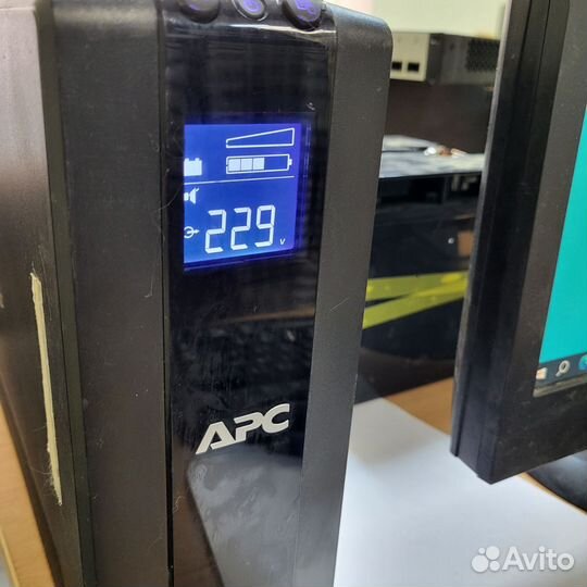 Ибп APC Back-UPS Pro 900