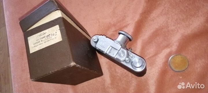 Пленочный фотоаппарат Зоркий в коробке