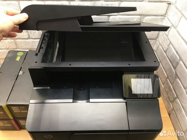 Лазерное цветное мфу HP M276nw. Новый картридж