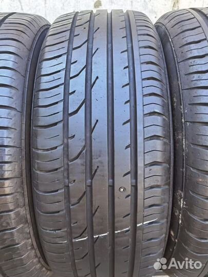 Continental ContiPremiumContact 2 215/55 R17 94V