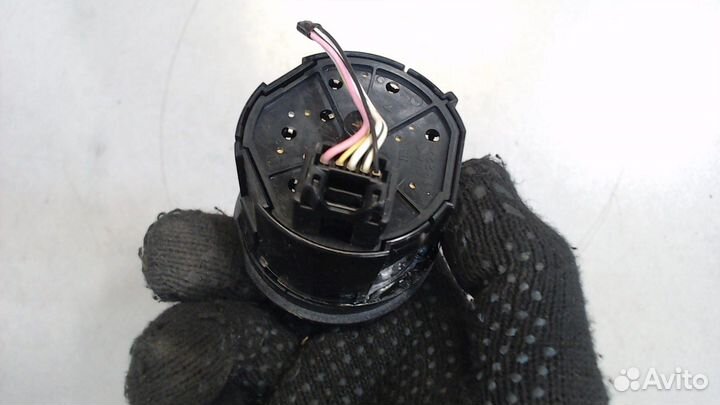 Кнопка полного привода Toyota Tundra, 2012