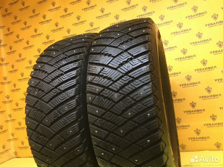 Goodyear UltraGrip Ice Arctic SUV 215/60 R17 100T