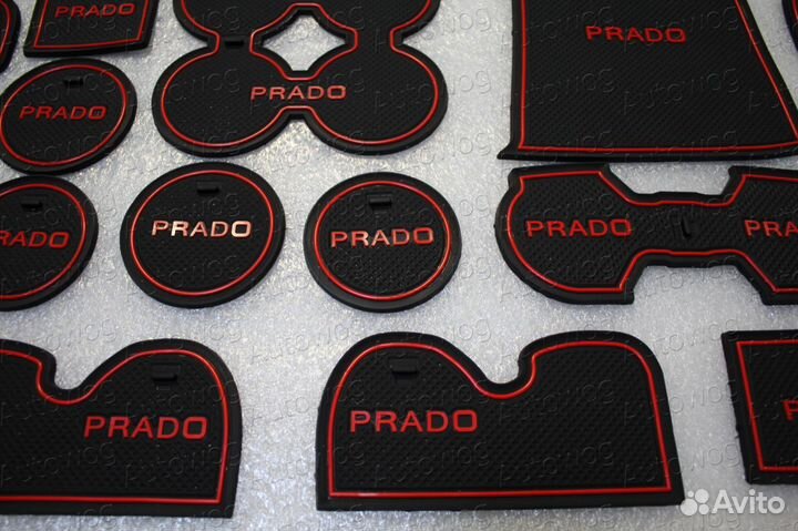 Коврики в ниши и кармашки Prado 150, красная окант