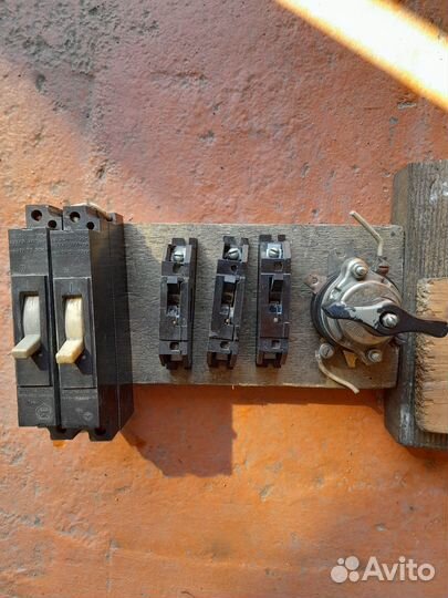 Приборы Амперметр и вольметр и выключатели СССР