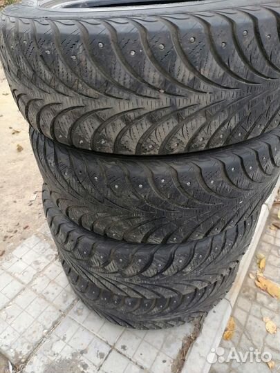 Sava Eskimo Stud 195/60 R15