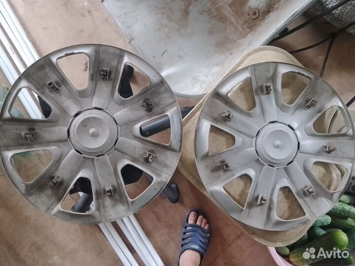 Колпаки на колеса