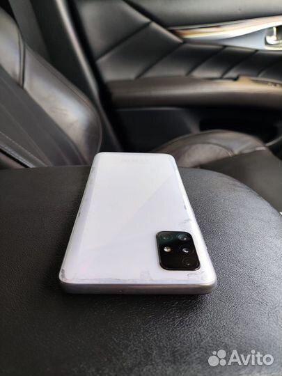 Samsung Galaxy A51, 4/64 ГБ