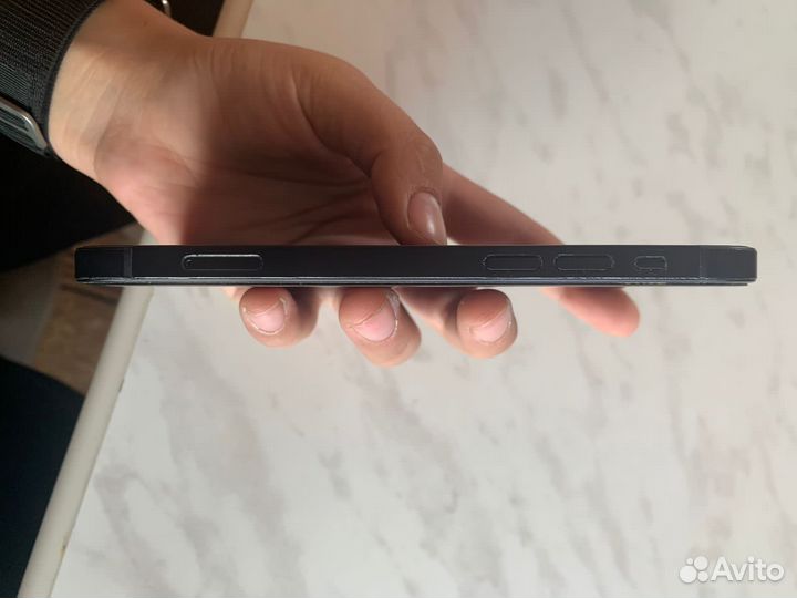 iPhone 12, 128 ГБ
