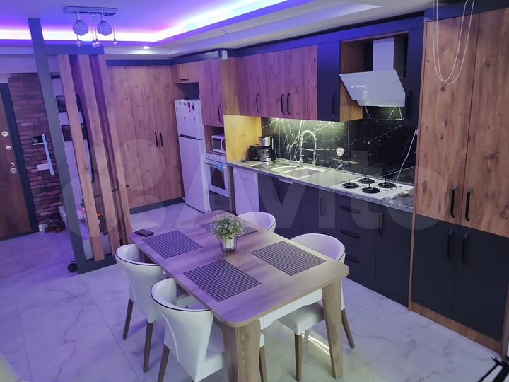 3-к. квартира, 128 м², 7/15 эт.