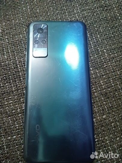 Смартфон vivo y31