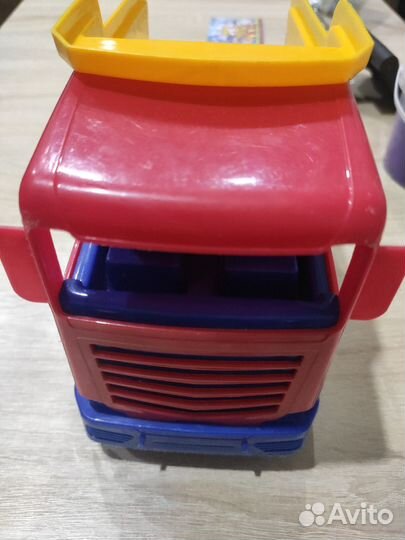 Самосвал детский
