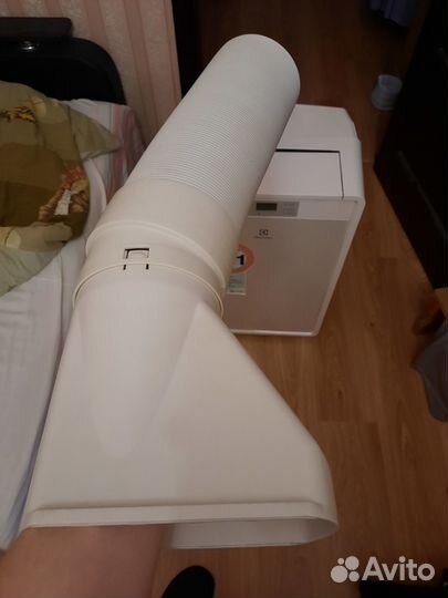 Кондиционер мобильный Электролюкс eacm-10DR/N3