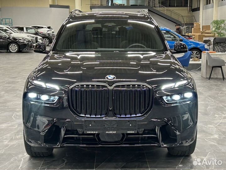 BMW X7 3.0 AT, 2024, 1 км