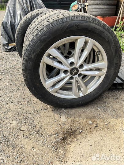 Зимние колеса на Hyundai 225/60 r17