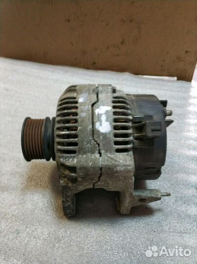 Генератор Ауди фольксваген гольф 4 1,4 / 1,6 / 1,8