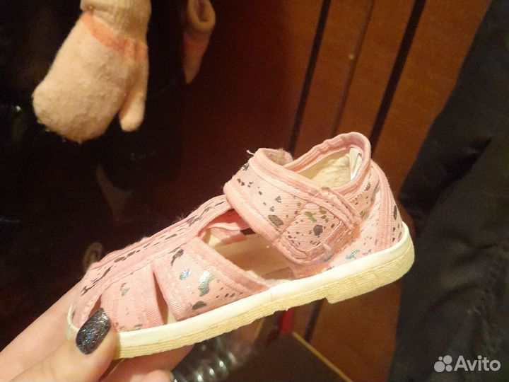 Босоножки для девочки 24 размер
