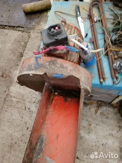 Мельница для зерна электрическая