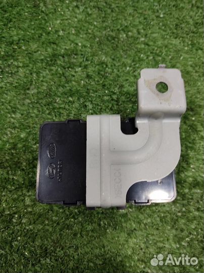 Блок электронный KIA Sportage 3 (SL) 2012