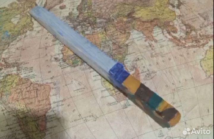 Меч из дерева