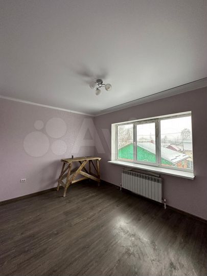 Дом 100 м² на участке 5 сот.