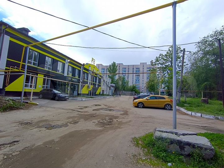 Свободного назначения, 2200 м²