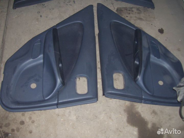 Ниссан альмера N 16 обшивка двери