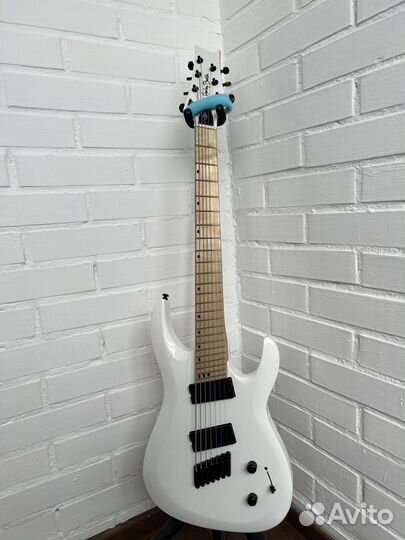 7 струнная электрогитара