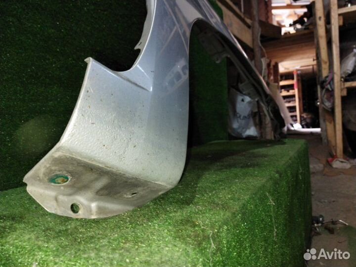 Крыло переднее правое Toyota Prius NHW20